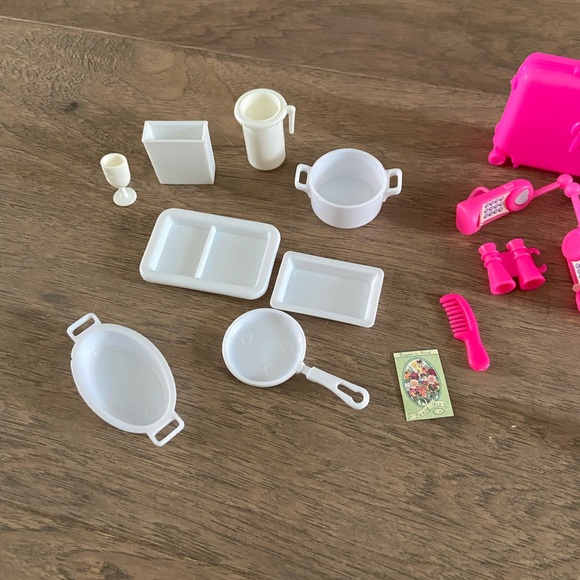 Barbie Dishes kitchen accessories pieces - Picture 2 of 4